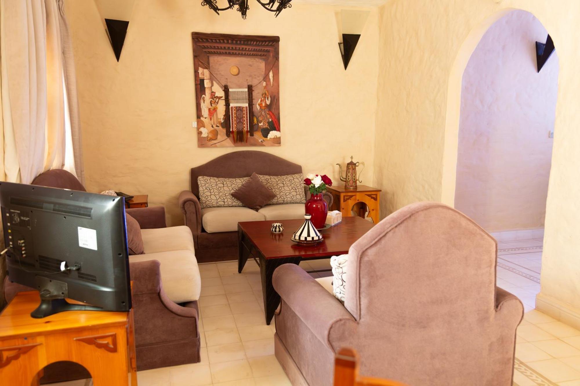 Riad Al Madina Эс-Сувейра Экстерьер фото
